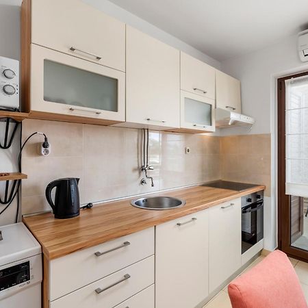 Apartments Marizela Пореч Экстерьер фото