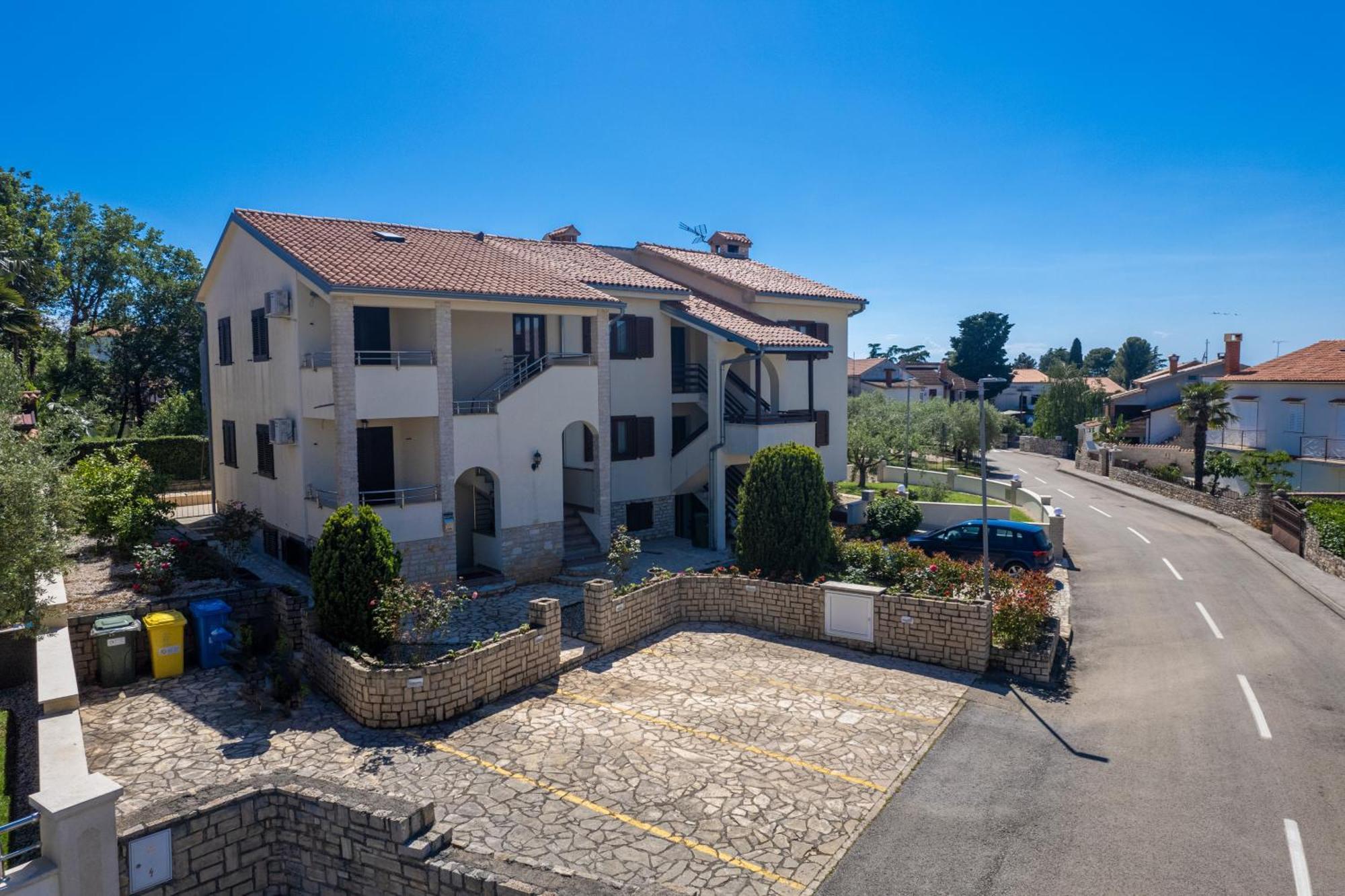Apartments Marizela Пореч Экстерьер фото