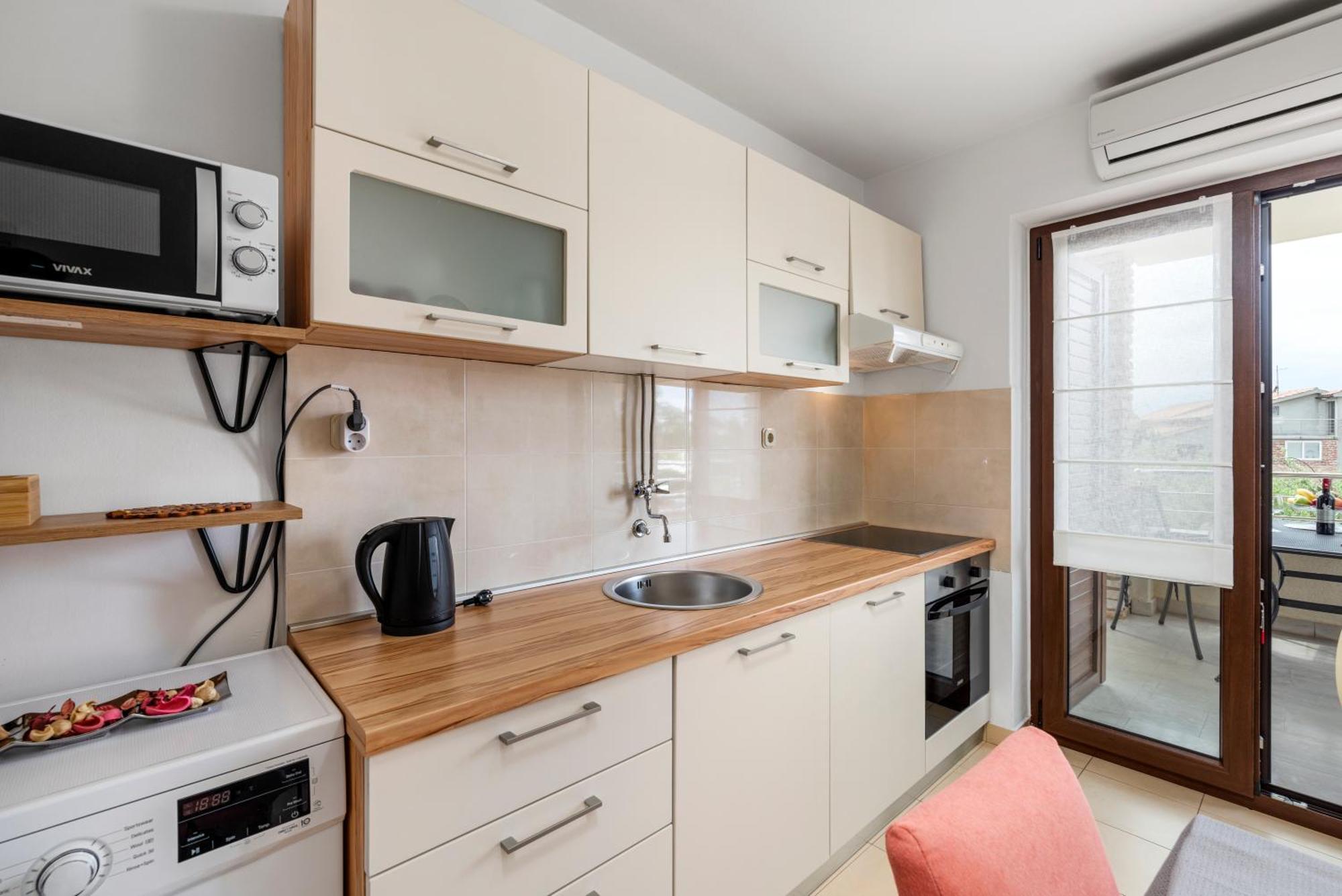 Apartments Marizela Пореч Экстерьер фото