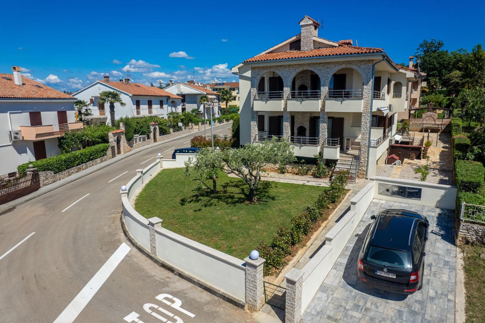 Apartments Marizela Пореч Экстерьер фото