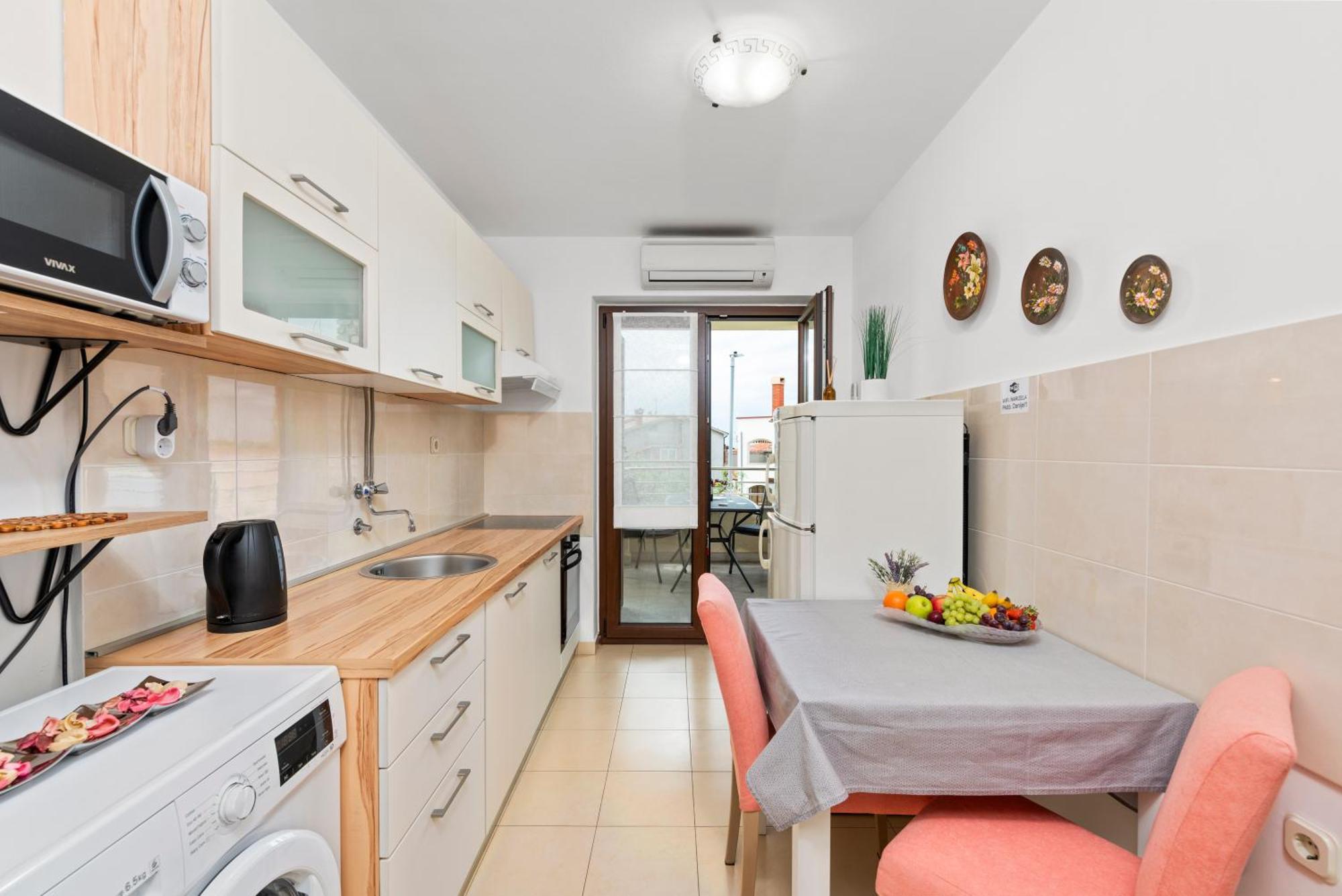 Apartments Marizela Пореч Экстерьер фото