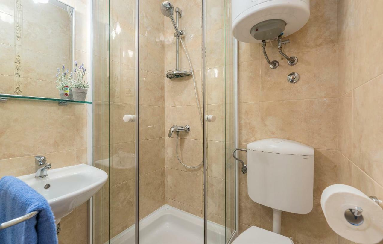 Apartments Marizela Пореч Экстерьер фото